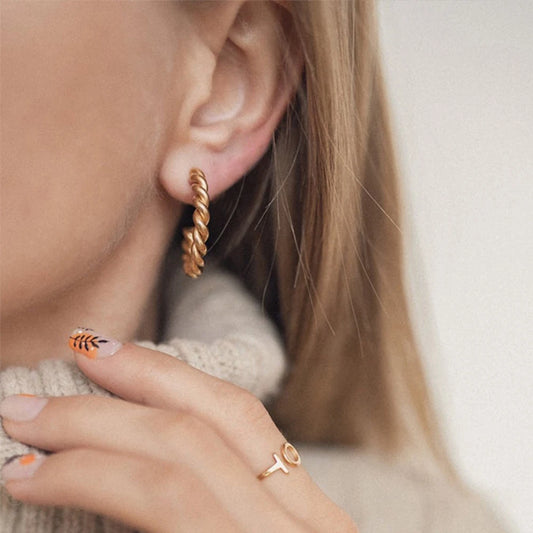 Vintage Spiral Twist Hoop Earrings